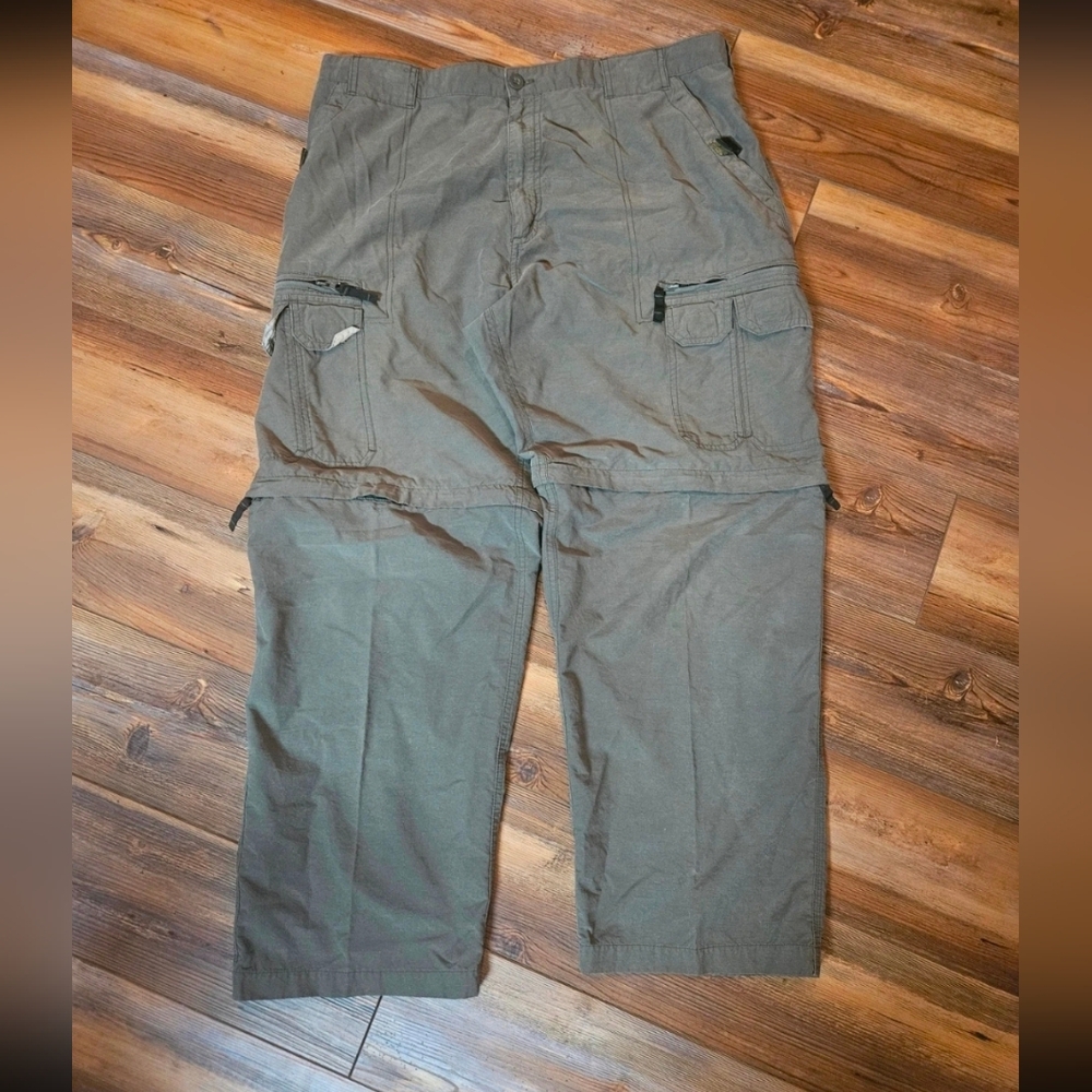 Pacific Crest Men's Versatile Cargo Pants in Olive Green